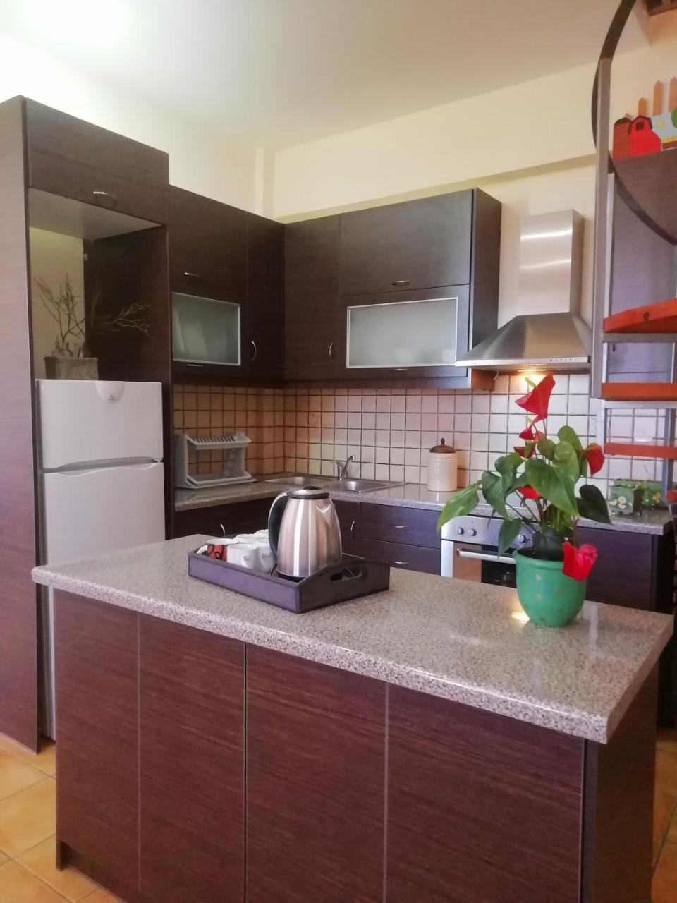 Point Twins Apartments Vrontádos 외부 사진